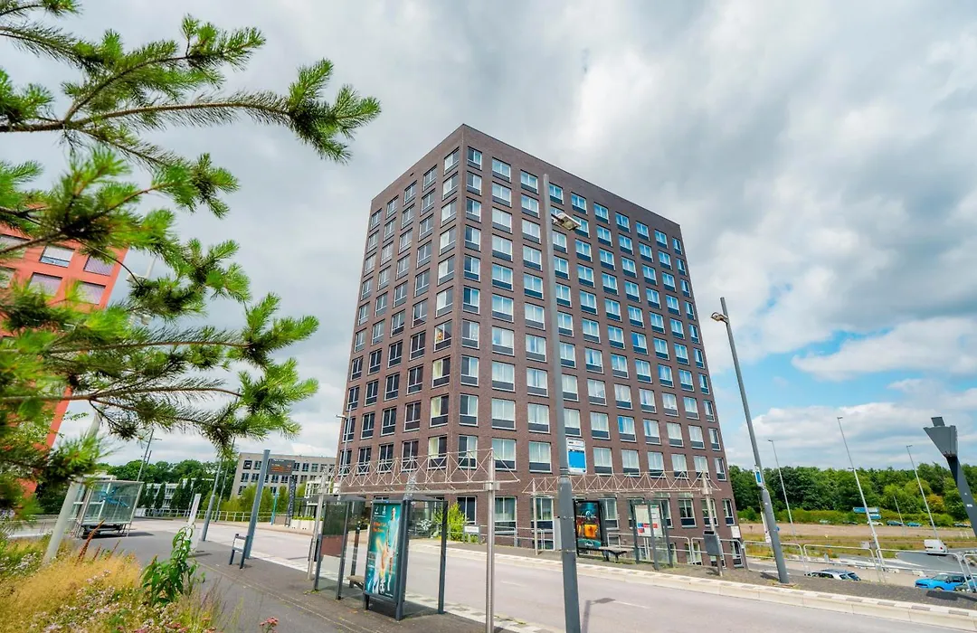 Holiday Inn - Eindhoven Airport-1